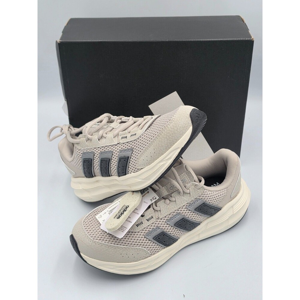 Adidas Astrastar Women's 7.5 Beige Grey Running Shoes JQ6089 New in Box